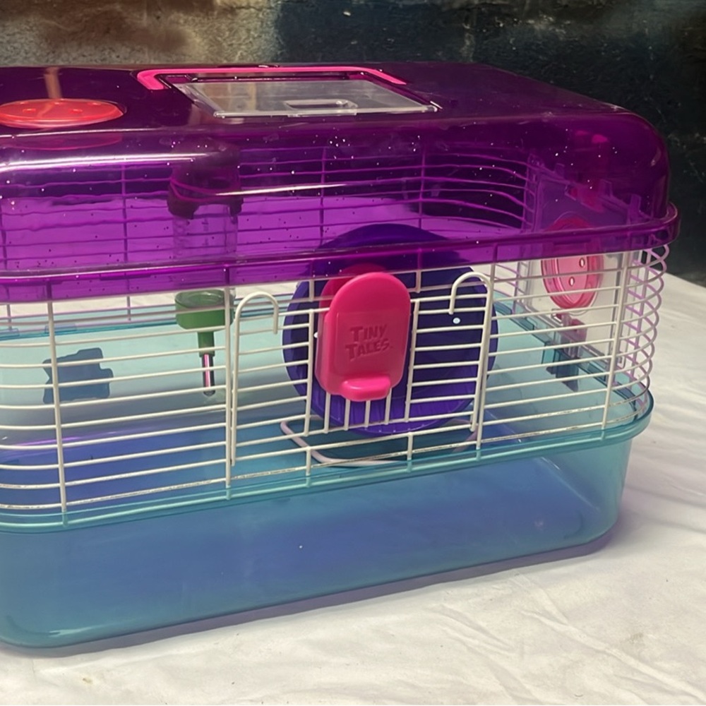 Purple and Blue Small Pet Habitat